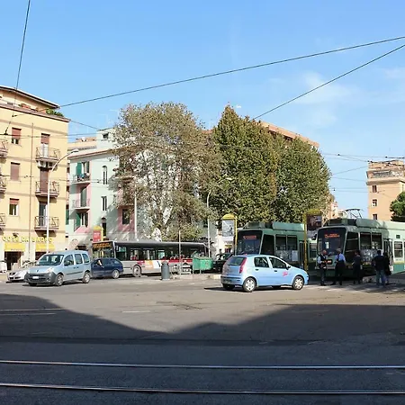 Domus Lauri Apartman Róma